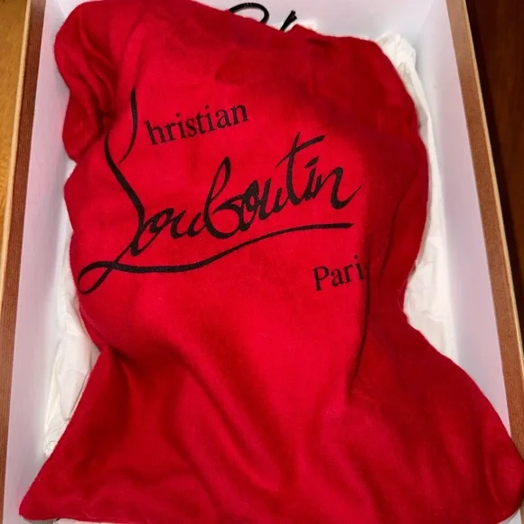 So Kate Christian Louboutin 120, 35.5 Shocking Hot Pink Patent Leather - Picture 8 of 8